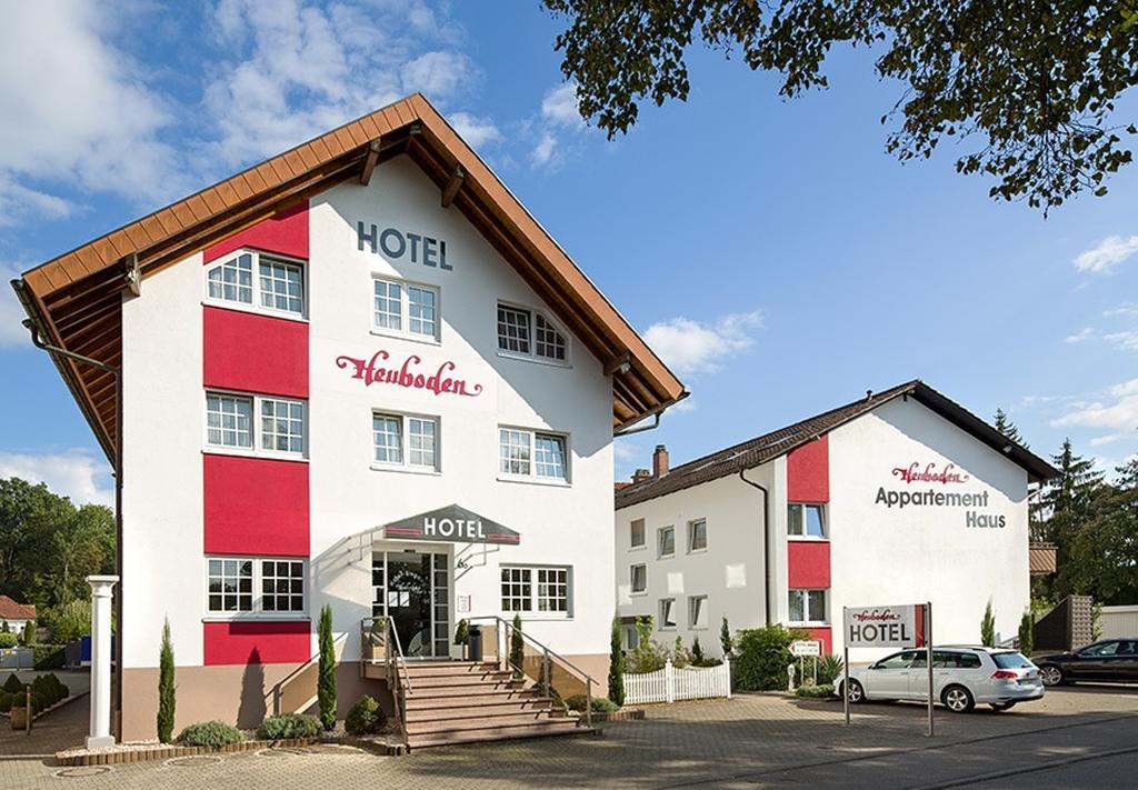Hotel Heuboden Умкирх Экстерьер фото