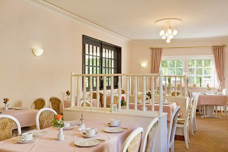 Hotel Heuboden Умкирх Экстерьер фото